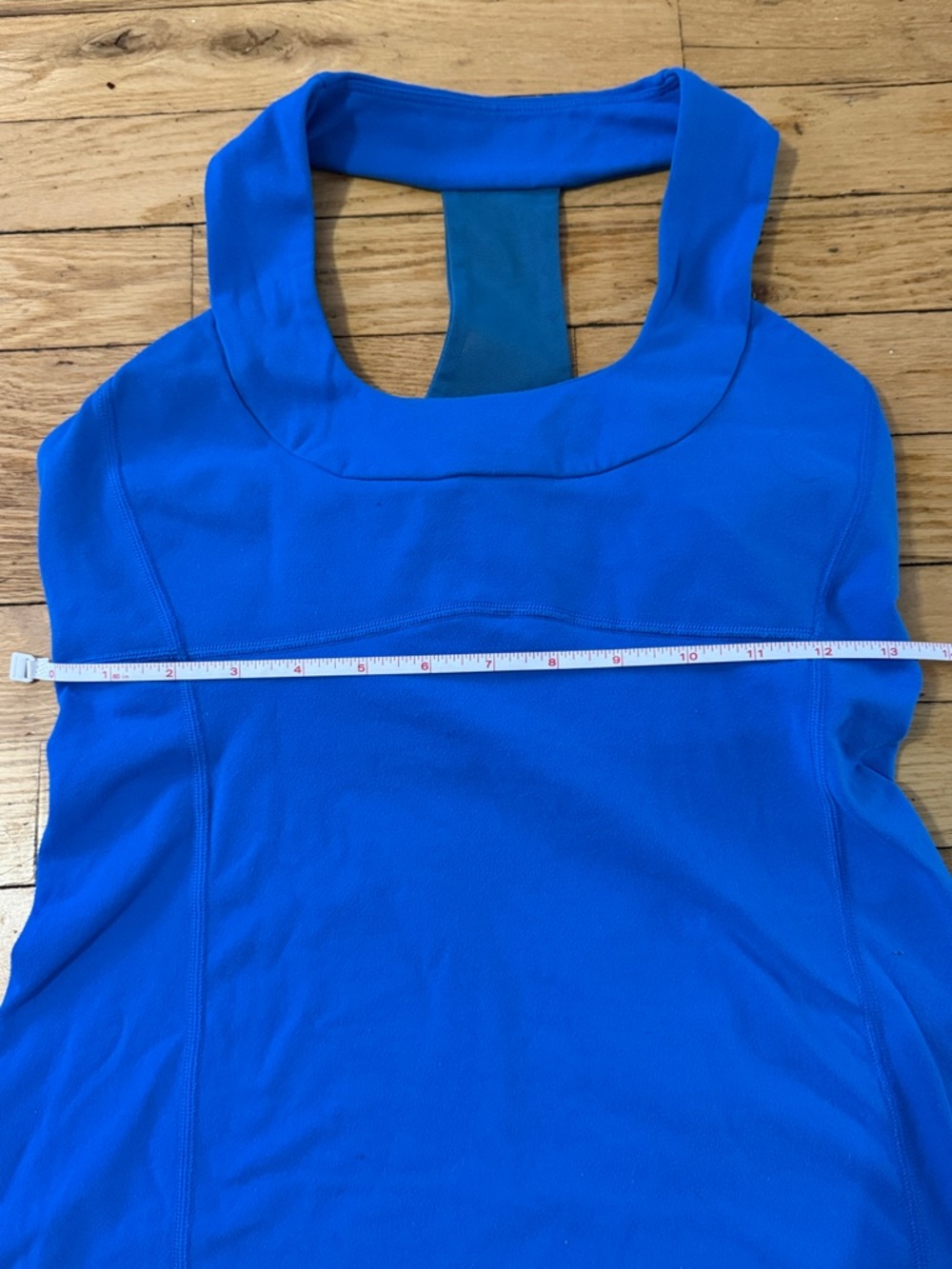Lululemon Scoop Neck Tank in Beaming Blue - approx. size medium-large - Picture 3 of 10